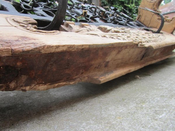 Antique-Italian-Carriage Axle-Siciliaans-wagenschot-Arrière-de-charrette-italienne-Francesco-Petrarca-Crammichele-Ragusa-Catania-00025